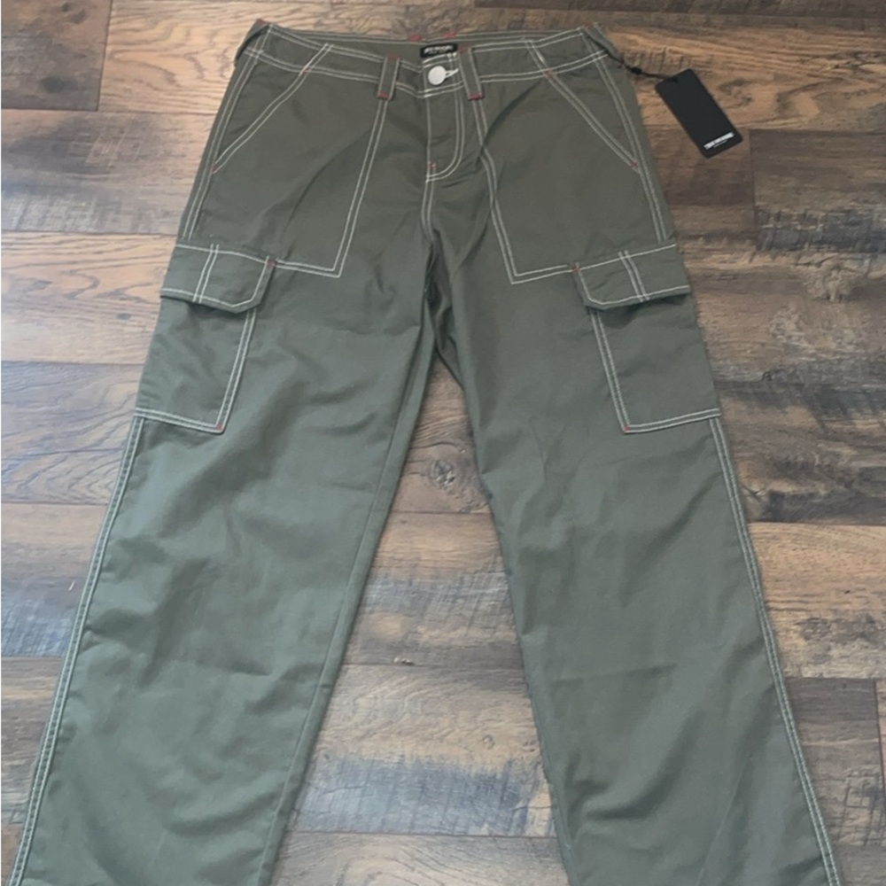 Akademiks Green Cargo Pants Utility Style